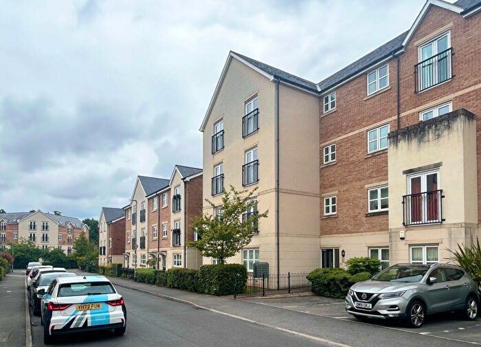 2 Bedroom Flat To Rent In Montgomery Avenue, Far Headingley, Leeds, LS16