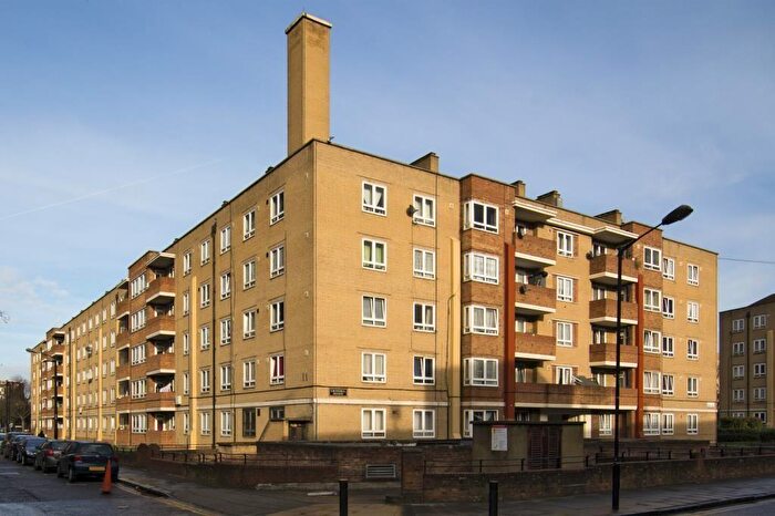 2 Bedroom Flat To Rent In Darling Row, London, E1