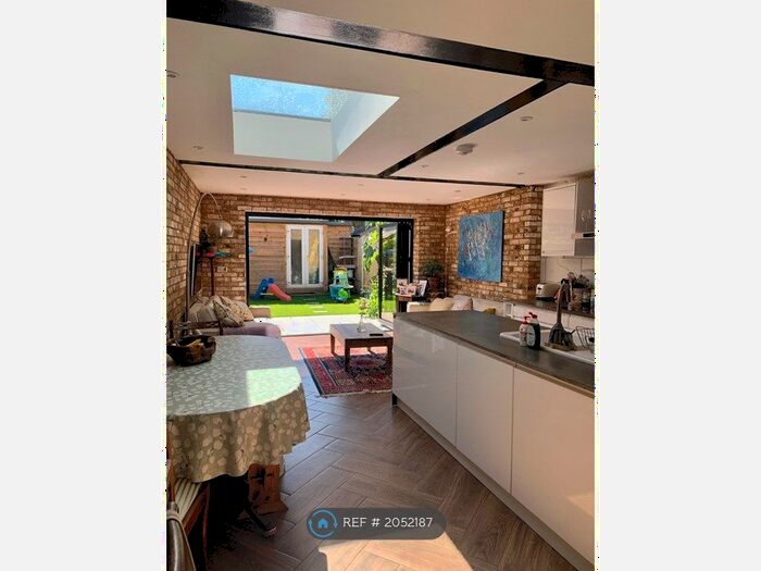 3 Bedroom Terraced House To Rent In Tolson Road, Isleworth, TW7