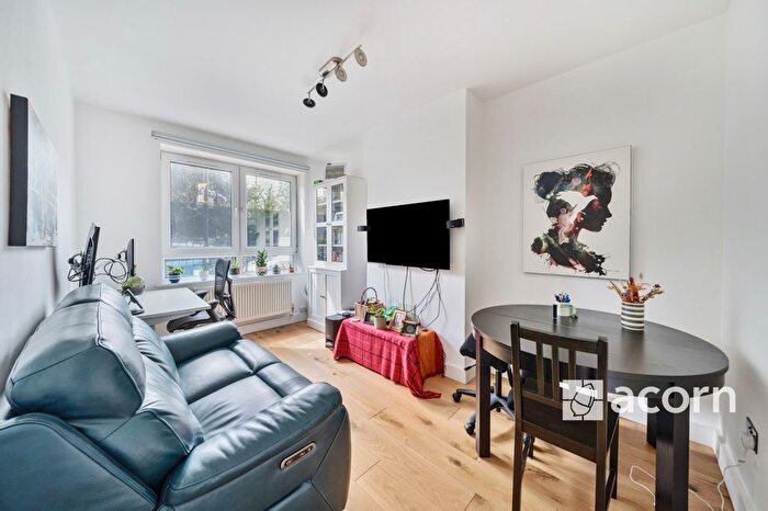 2 Bedroom Flat To Rent In Tanner Street, London, SE1