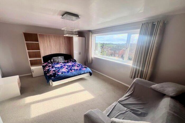 1 Bedroom Flat To Rent In Allesley Court, Coventry, CV5