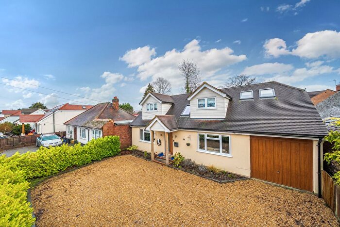 4 Bedroom Detached House For Sale In Westfield Avenue, Woking, Surrey, GU22
