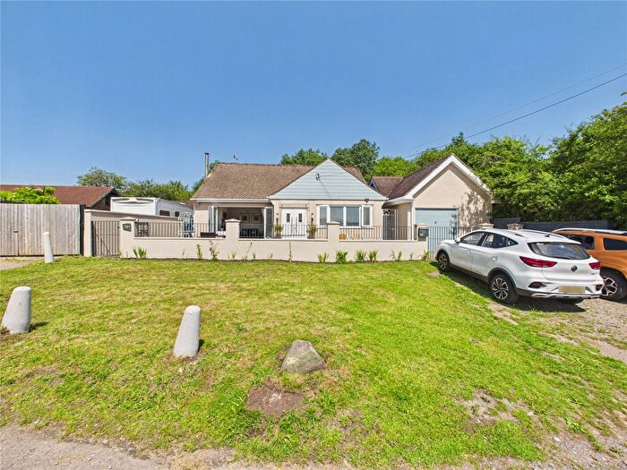 1 Bedroom Bungalow For Sale In Siston Common, Bristol, BS15