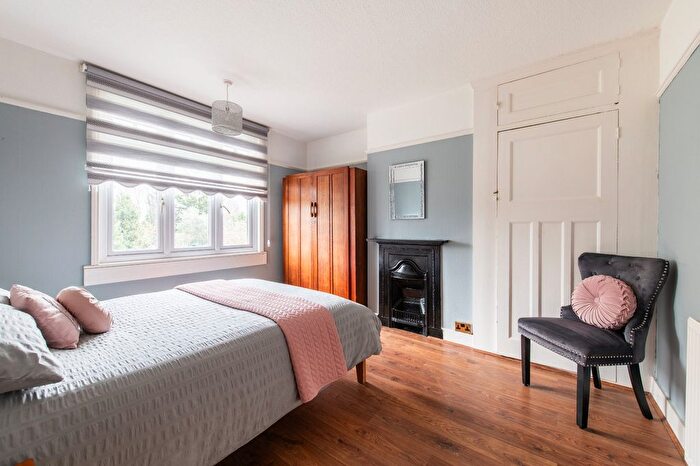 3 Bedroom Terraced House For Sale In Hillingdon Road, Gravesend, Kent, DA11