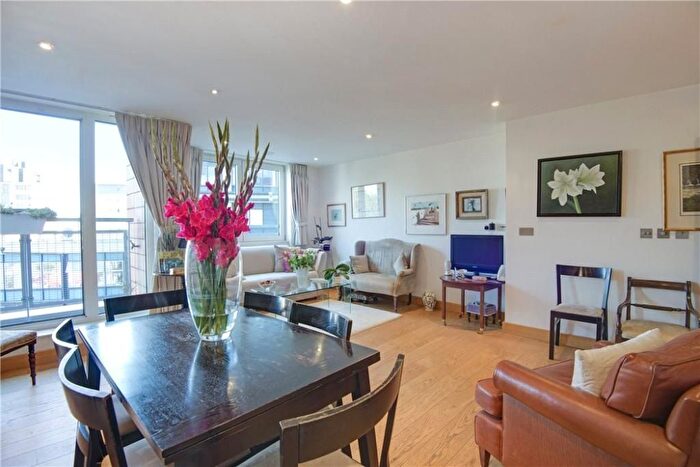 2 Bedroom Flat For Sale In Pond Street, Belsize Park, NW3