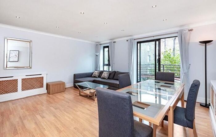 2 Bedroom Flat To Rent In Thames Avenue, Chelsea Harbour, London, SW10