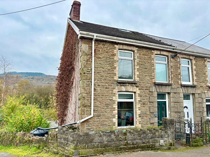 2 Bedroom Semi-Detached House For Sale In Cilmaengwyn Road, Pontardawe, Swansea., SA8