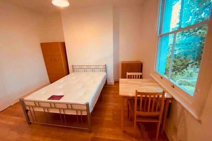 Studio To Rent In Pleshey Road, Tufnell Park, N7