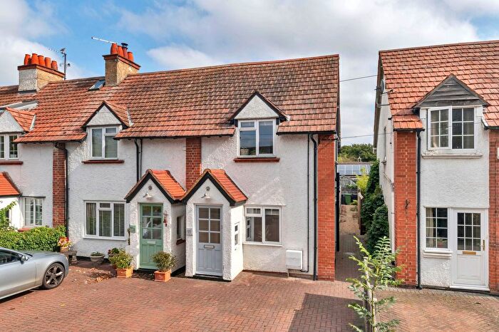 2 Bedroom End Of Terrace House For Sale In New Road, Melbourn, SG8