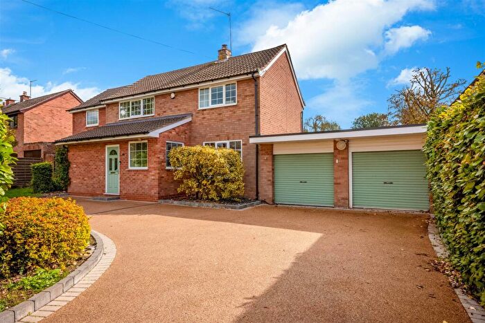 4 Bedroom Detached House For Sale In Church Lane, Cookhill, Alcester, B49
