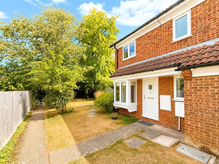 1 Bedroom End Of Terrace House For Sale In Hulatt Road, Cambridge, CB1