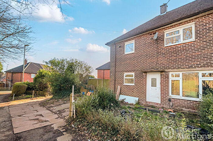 3 Bedroom Semi-Detached House For Sale In Wendling Close, Stoke-on-Trent, Staffordshire, ST2