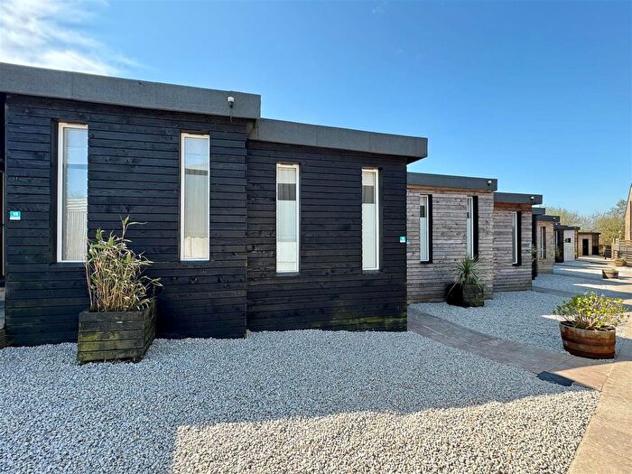 1 Bedroom Flat To Rent In Prow Park, Treloggan Industrial Estate, Newquay, TR7