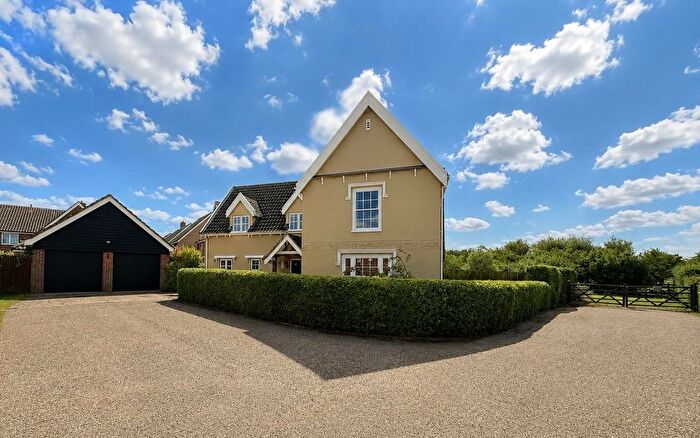 4 Bedroom Detached House For Sale In The Paddocks, Stradbroke, Eye, IP21