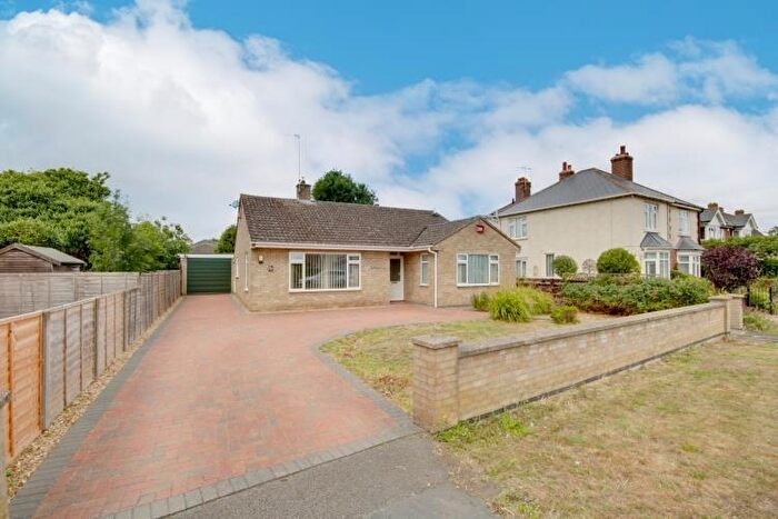 3 Bedroom Detached Bungalow For Sale In Mill Green, Warboys, PE28