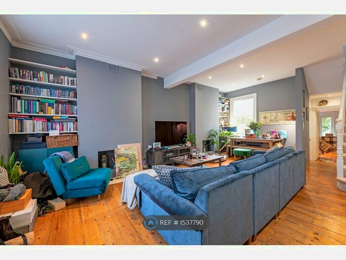 4 Bedroom Terraced House To Rent In Nelsons Row, London, SW4