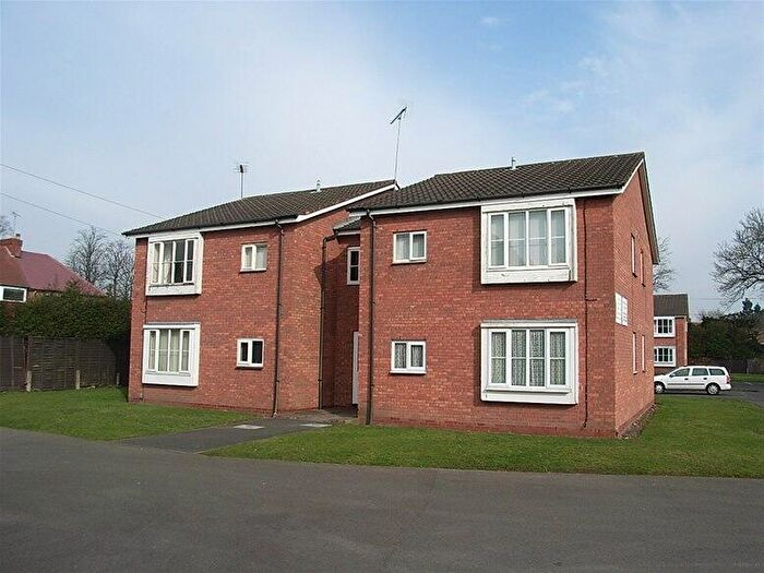 Studio To Rent In Green Leigh, Erdington, Birmingham, B23