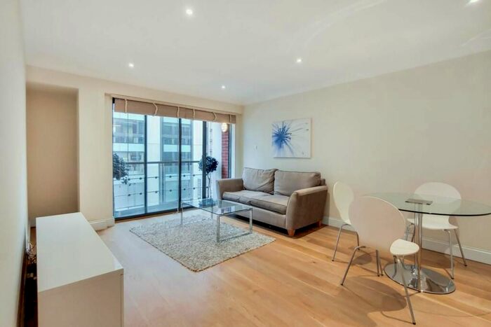 2 Bedroom Flat To Rent In Douglas Street, Westminister, Pimlico, SW1P