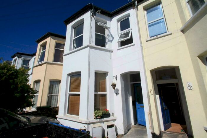 2 Bedroom Apartment To Rent In West Road, Shoeburyness, SS3