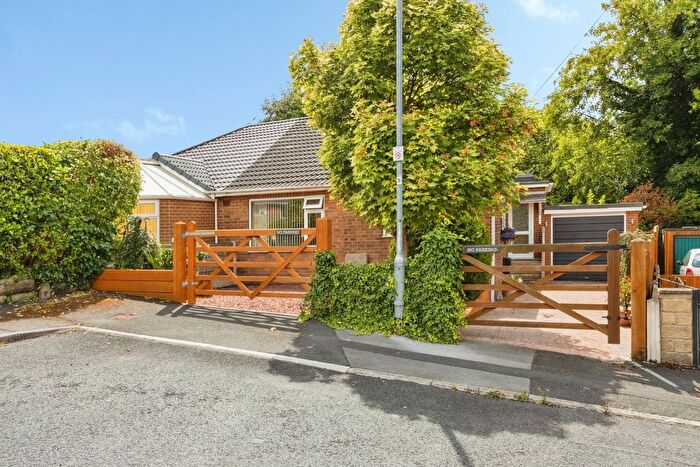 2 Bedroom Bungalow For Sale In Howard Crescent, Durkar, Wakefield, West Yorkshire, WF4