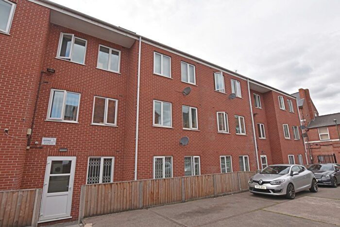 3 Bedroom Flat To Rent In Radford Road, Radford, NG7