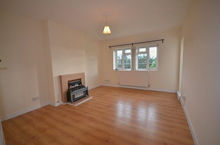 3 Bedroom Flat To Rent In Newlands Court, Foort Avenue, Wembley Park, HA9