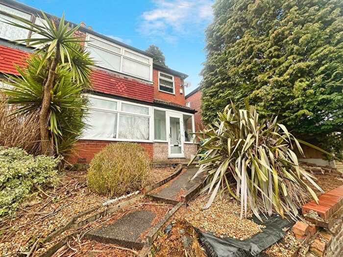 3 Bedroom Semi Detached House For Sale In Rochdale Road, Manchester, M9