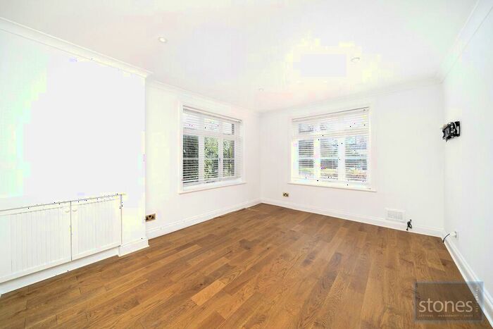 1 Bedroom Apartment To Rent In Little Common, Stanmore, HA7