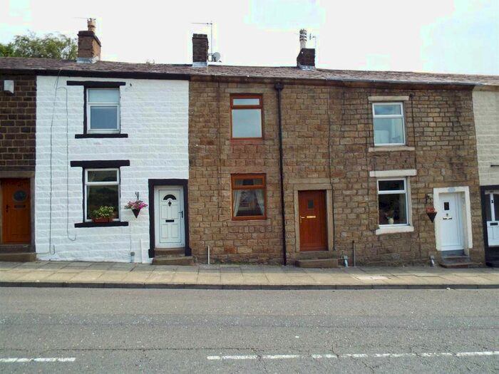 2 Bedroom Cottage To Rent In Bolton Road North, Ramsbottom, Bury, BL0