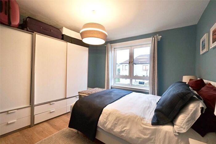 2 Bedroom Flat For Sale In Thane Road, Knightswood, Glasgow, G13