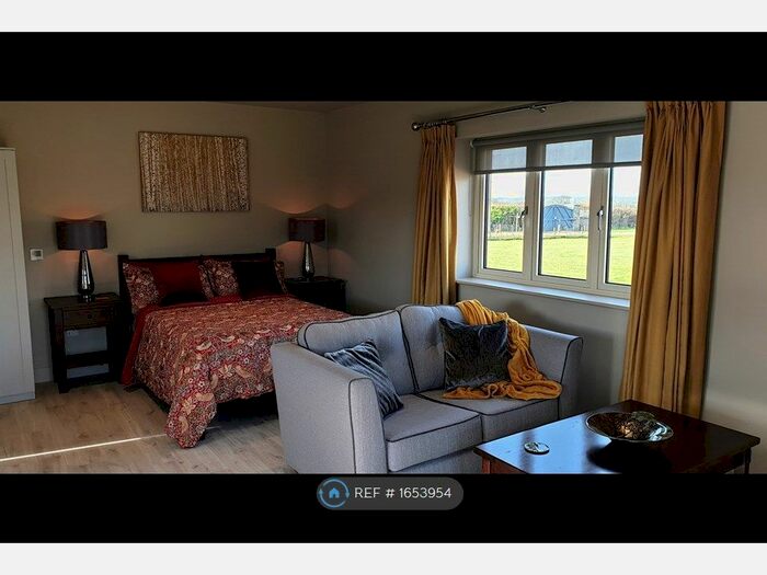 Studio To Rent In Crouch Lane, Sherborne, DT9