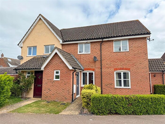 2 Bedroom Terraced House For Sale In Chestnut Road, Tasburgh, Norwich, NR15