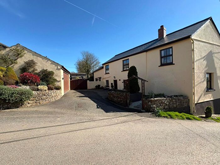 3 Bedroom Detached House For Sale In Broadwoodwidger, Lifton, Devon, PL16