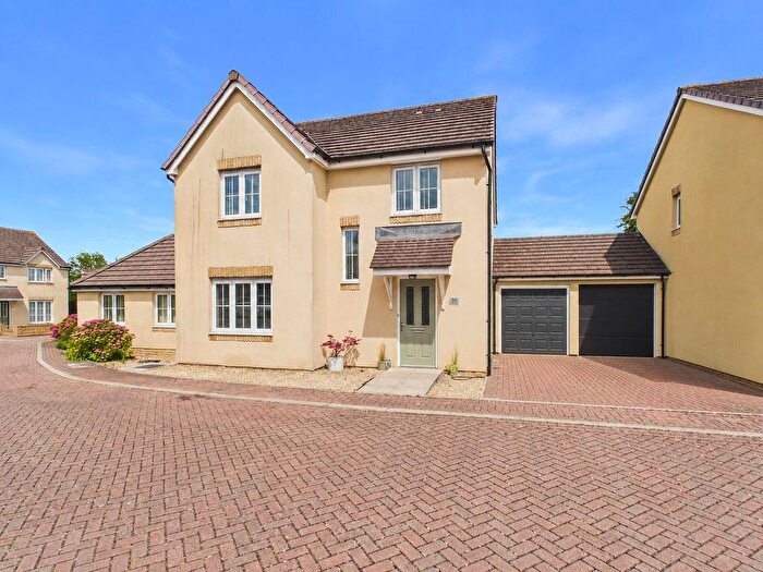 4 Bedroom Detached House For Sale In Orchard Close, Westfield, Radstock, BA3