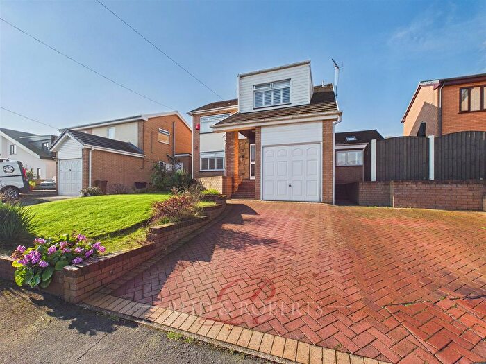 4 Bedroom Detached House For Sale In Bryn Aber, Holywell, CH8