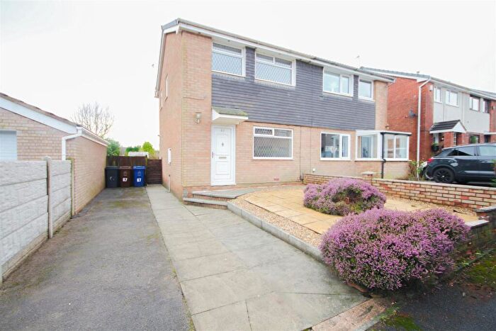3 Bedroom Semi Detached House For Sale In Petre Crescent, Rishton, Blackburn, BB1