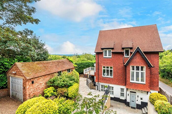 5 Bedroom Detached House For Sale In One Tree Hill Road, Guildford, Surrey, GU4