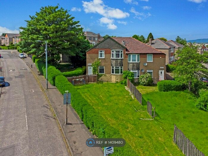 3 Bedroom Flat To Rent In Thurston Road, Glasgow, G52