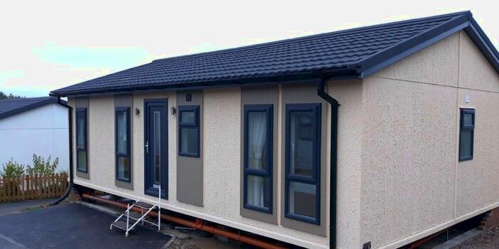 2 Bedroom Mobile/park Home For Sale In Shirkoak Park, Woodchurch, Ashford, TN26