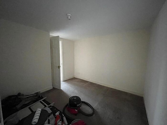 1 Bedroom Maisonette To Rent In Trafalgar Road, Horsham, RH12