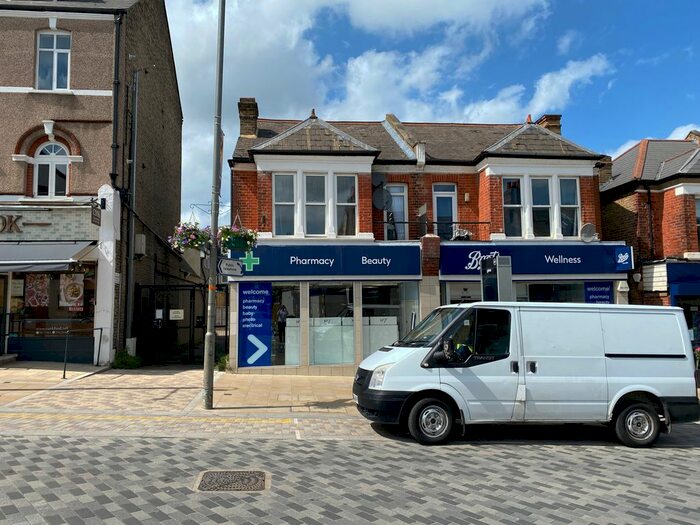 1 Bedroom Flat To Rent In Replingham Road, London, SW18