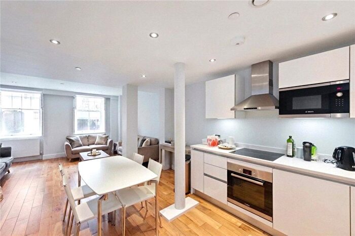 2 Bedroom Flat To Rent In Alie Street, London, E1