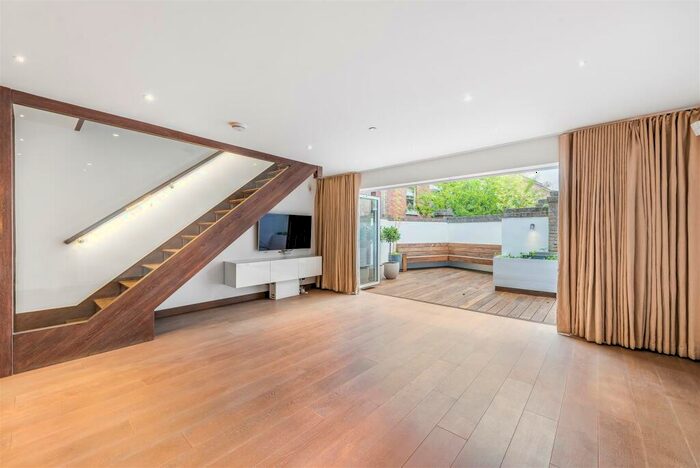 5 Bedroom House To Rent In Spencer Walk, Hampstead Village, NW3