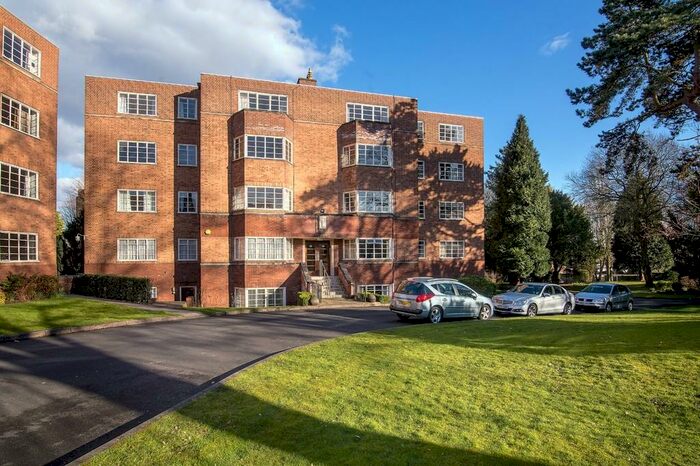 2 Bedroom Apartment To Rent In Viceroy Close, Edgbaston, B5