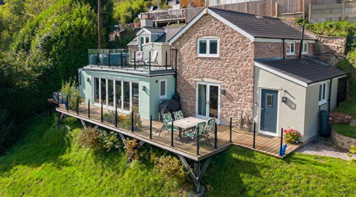 2 Bedroom Detached House For Sale In Ferrie Lane, Symonds Yat West, HR9