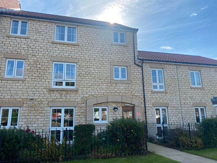 2 Bedroom Flat To Rent In Ryebeck Court, Pickering, YO18