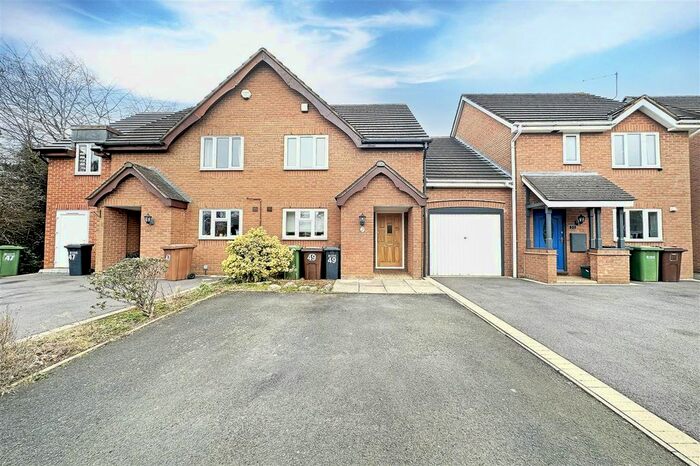 2 Bedroom Semi-Detached House To Rent In Chadworth Avenue, Dorridge, Solihull, B93