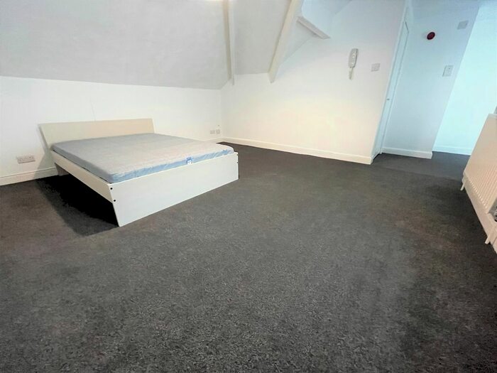 Studio To Rent In Elswick Road, Ashton-On-Ribble, Preston, PR2