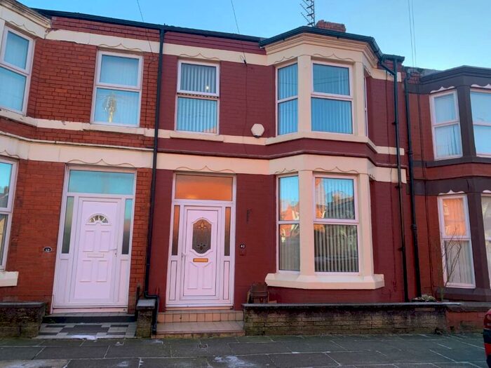 3 Bedroom Terraced House To Rent In Earlsfield Road, L15