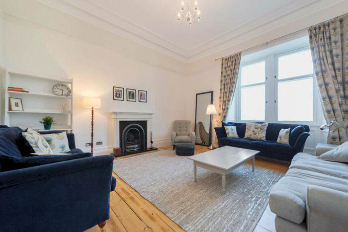 3 Bedroom Flat To Rent In Charing Cross Mansions, Charing Cross, G3